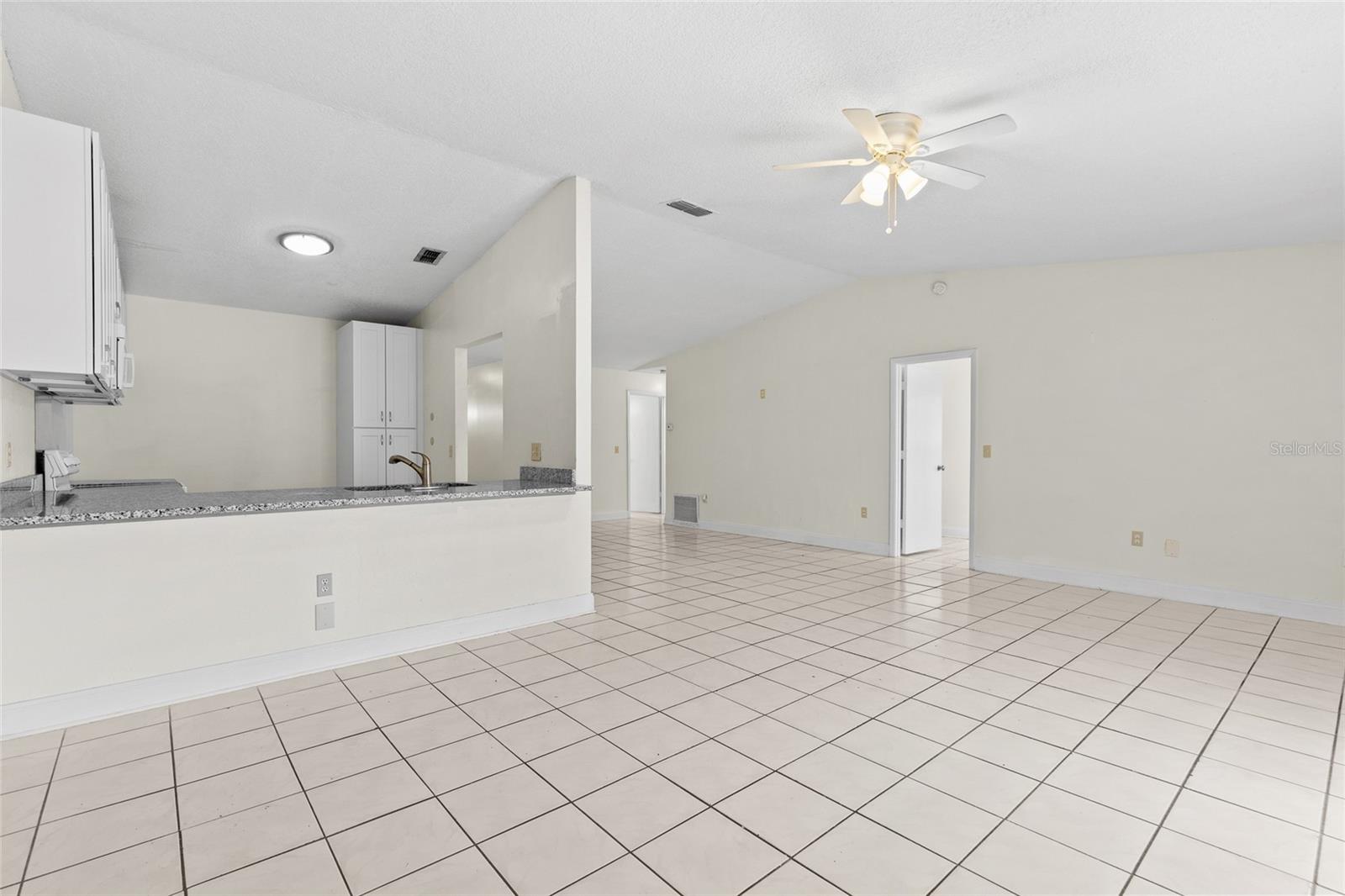 Image 16 of 24 For 5898 Sagunto Street