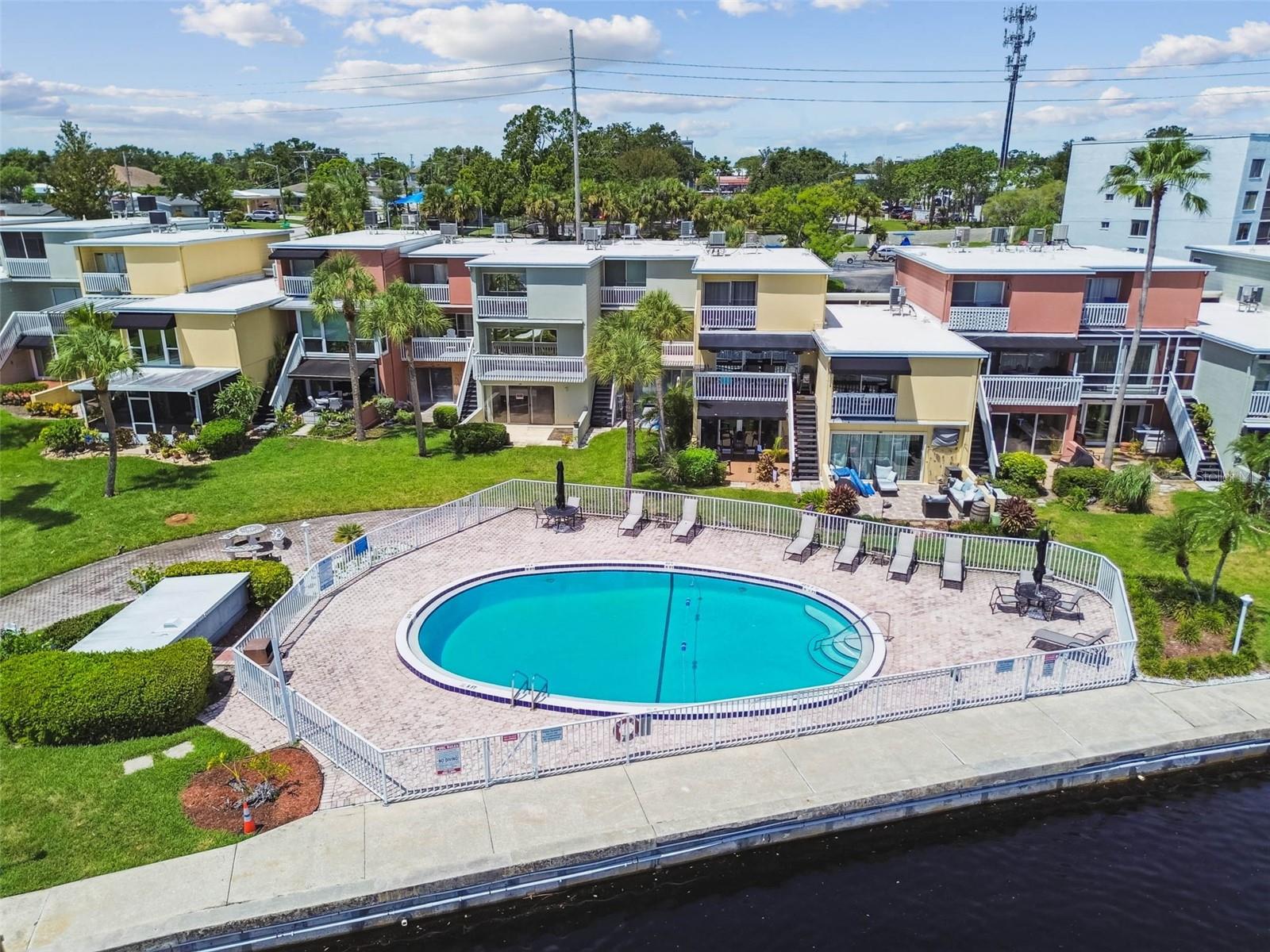 Image 41 of 73 For 2424 Tampa Bay Boulevard D206