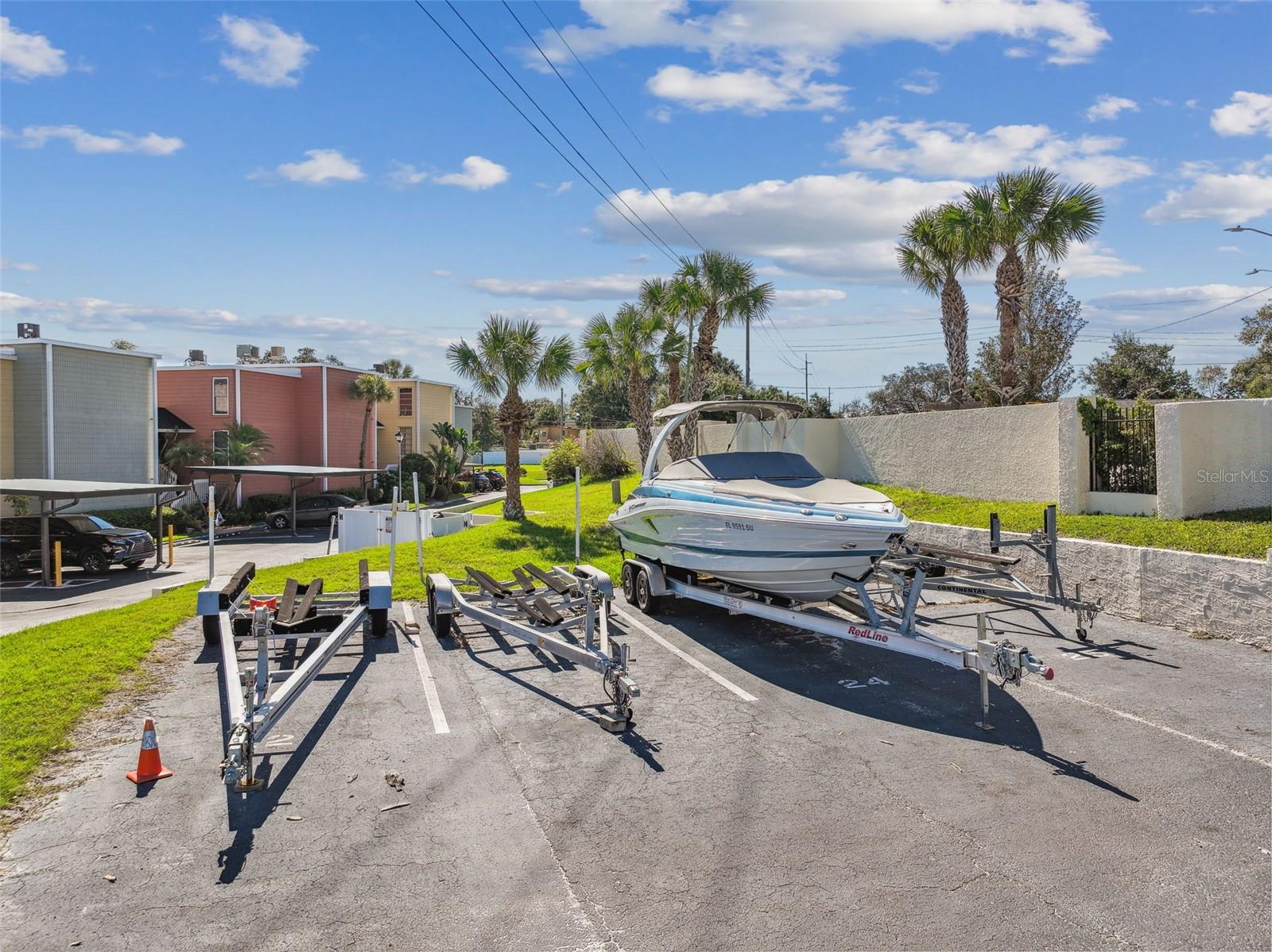 Image 50 of 73 For 2424 Tampa Bay Boulevard D206