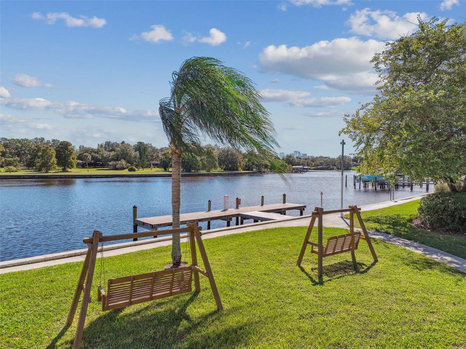 Image 54 of 73 For 2424 Tampa Bay Boulevard D206