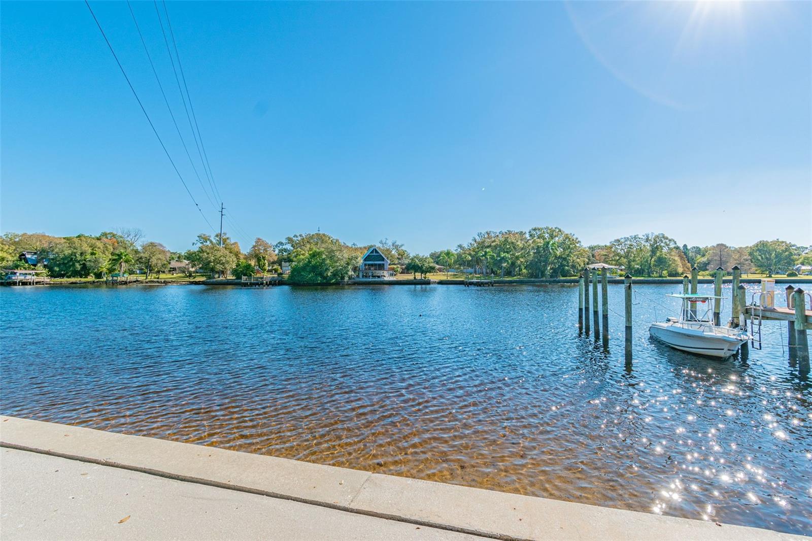 Image 57 of 73 For 2424 Tampa Bay Boulevard D206