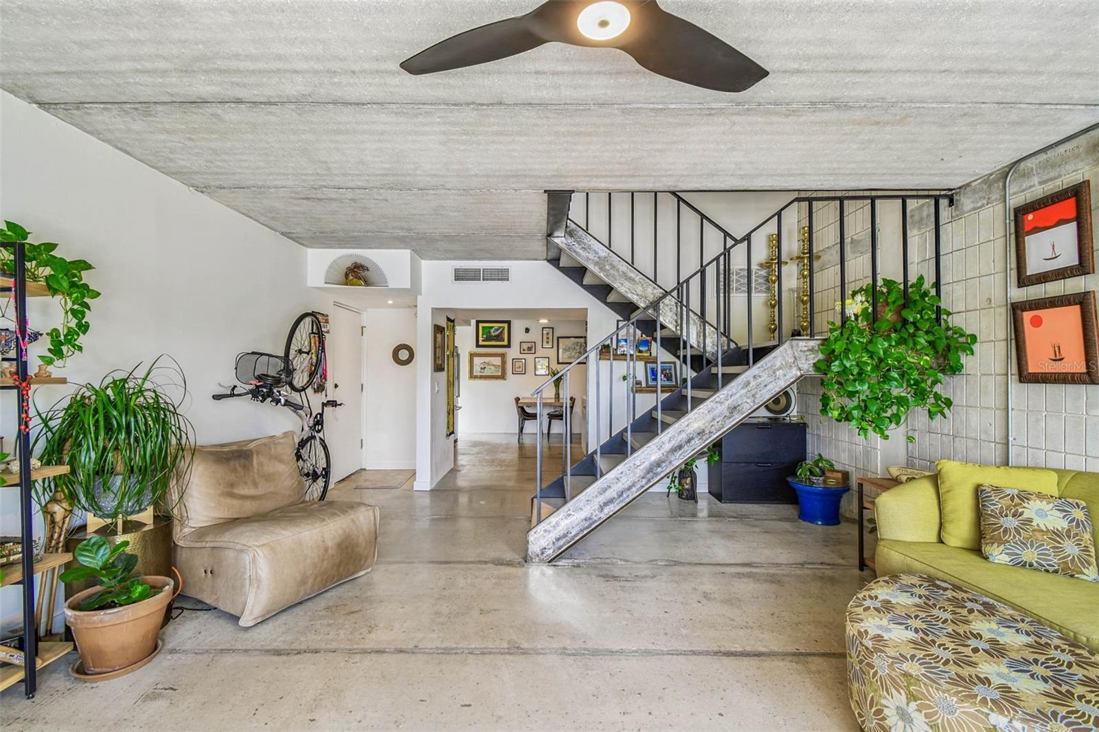 Image 6 of 73 For 2424 Tampa Bay Boulevard D206