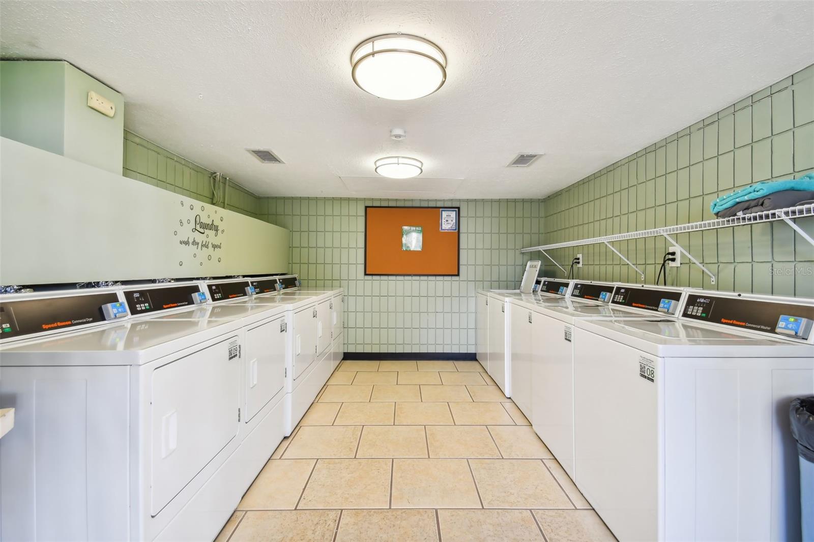 Image 64 of 73 For 2424 Tampa Bay Boulevard D206