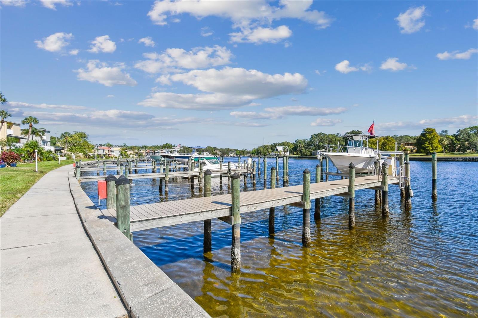 Image 69 of 73 For 2424 Tampa Bay Boulevard D206