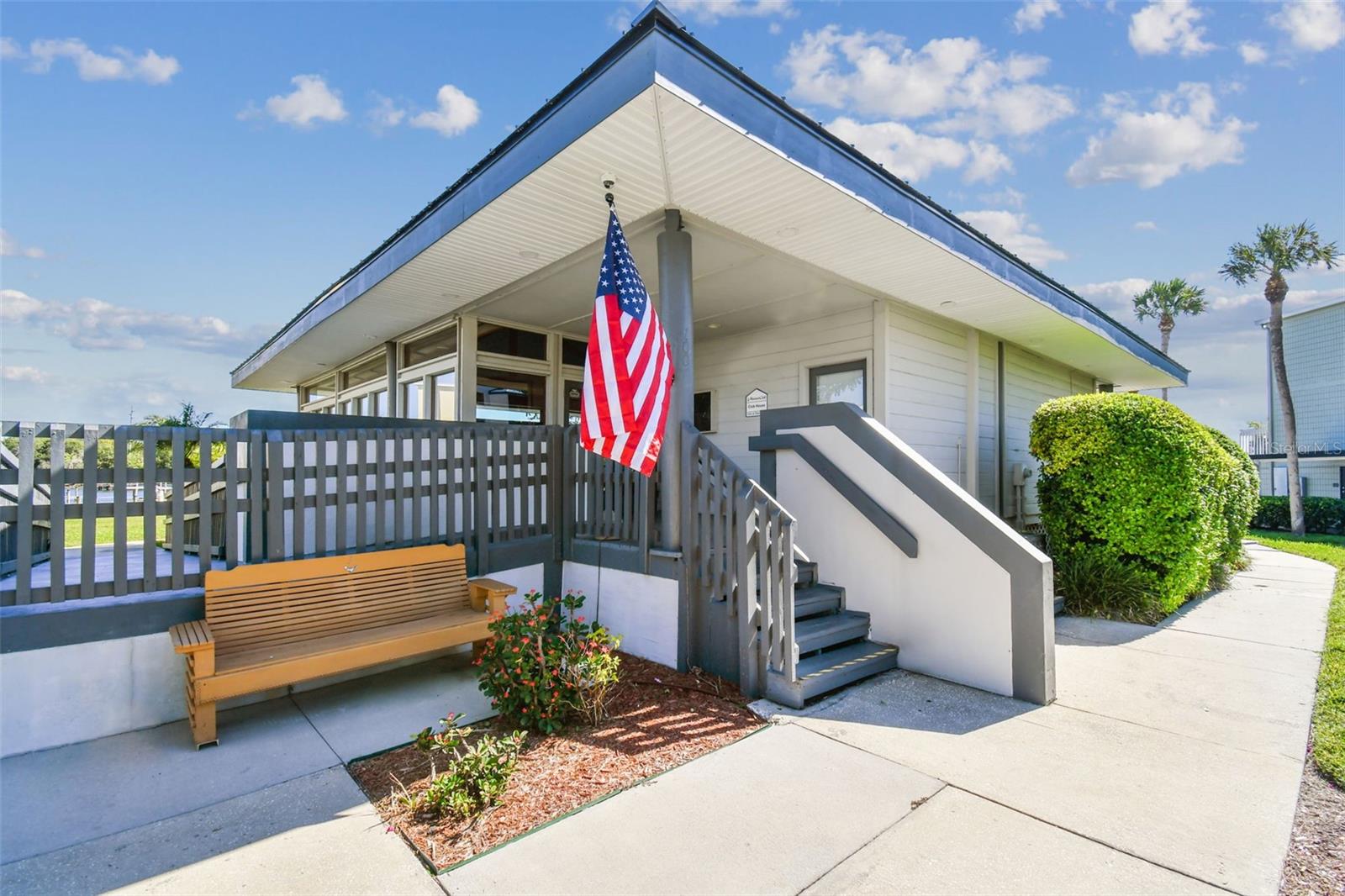 Image 70 of 73 For 2424 Tampa Bay Boulevard D206