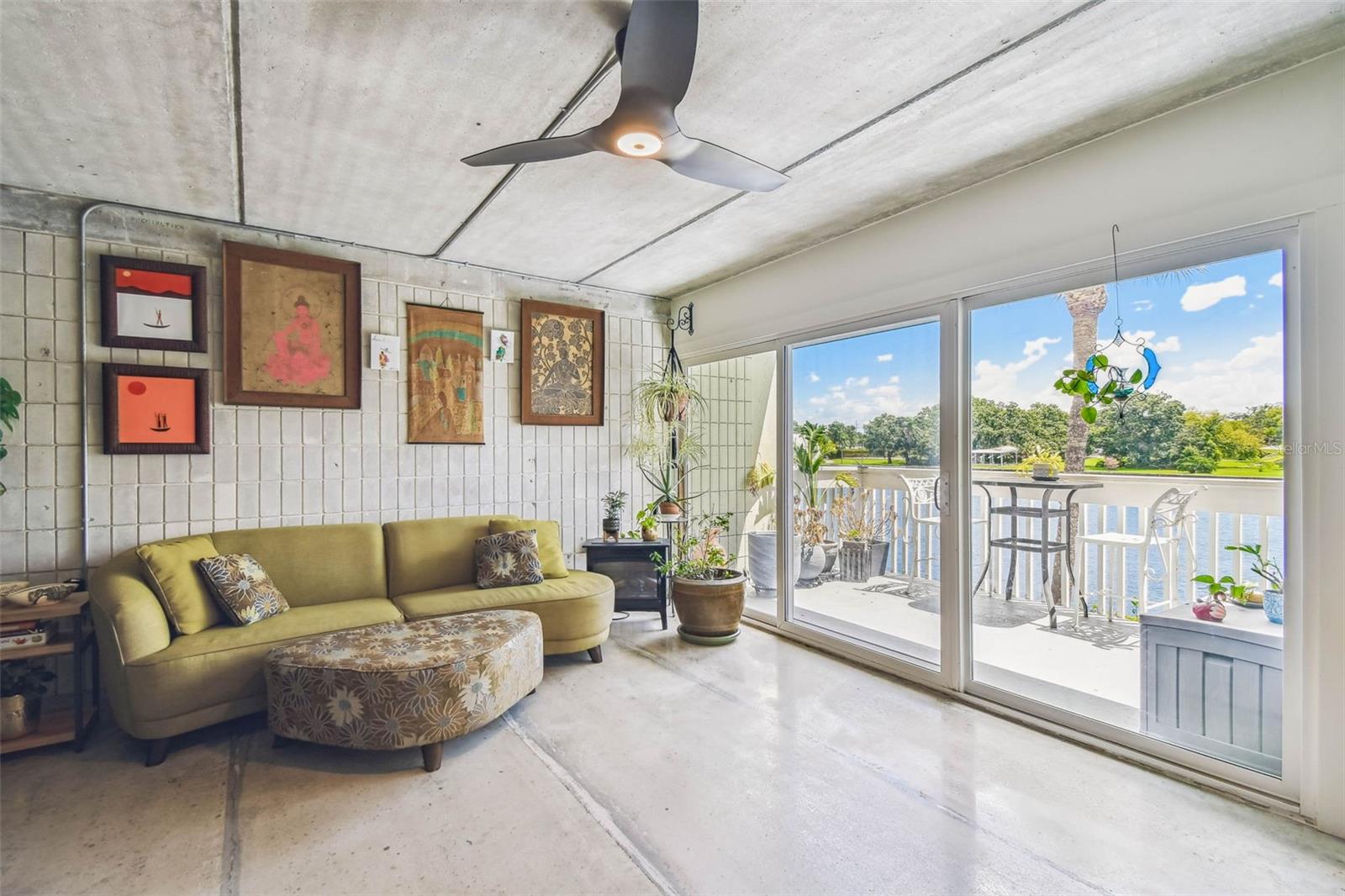 Image 8 of 73 For 2424 Tampa Bay Boulevard D206