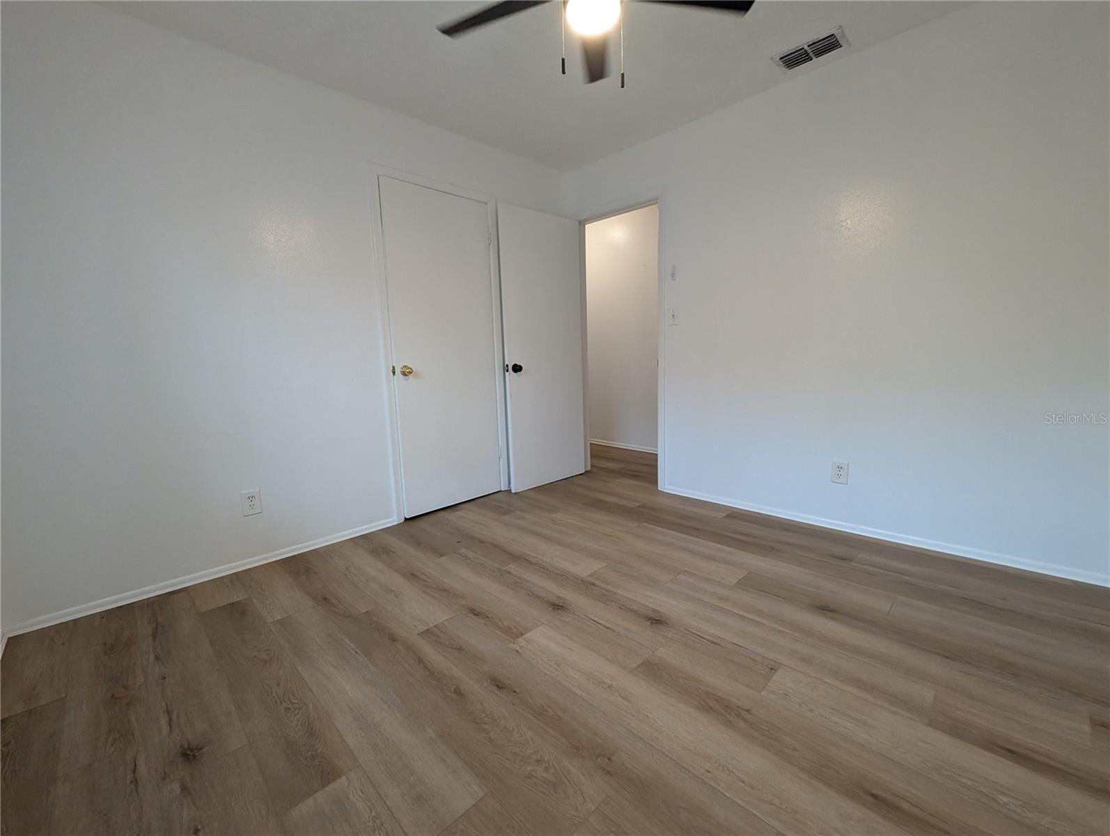 Image 16 of 30 For 342 21st Avenue S