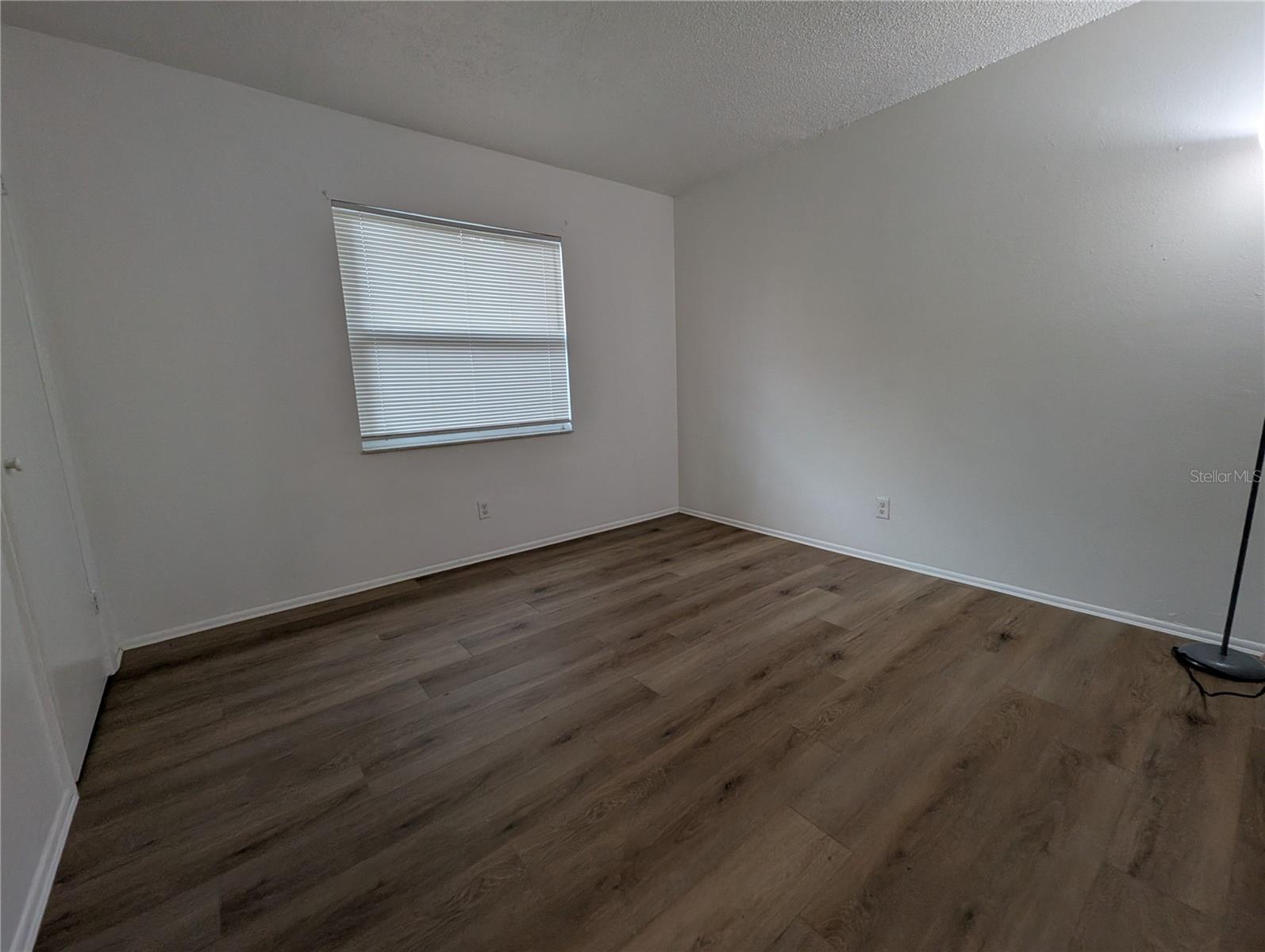 Image 18 of 30 For 342 21st Avenue S