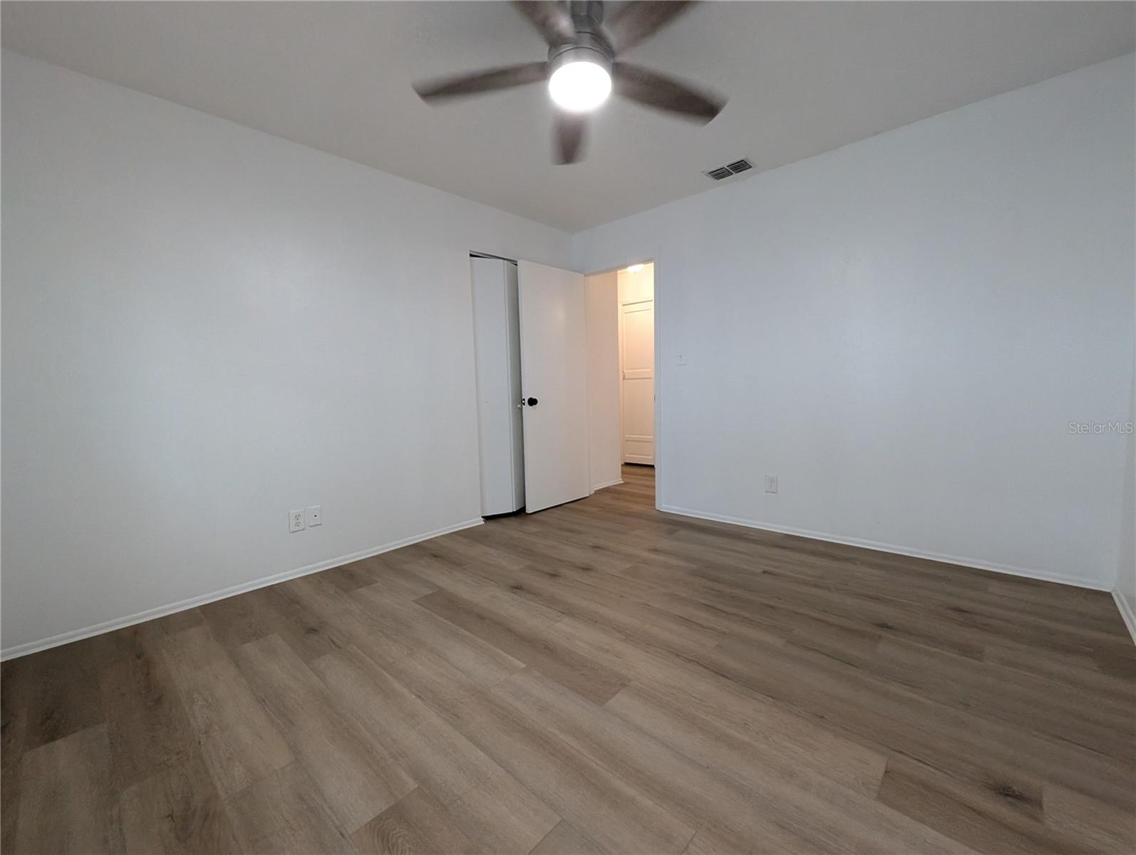 Image 22 of 30 For 342 21st Avenue S