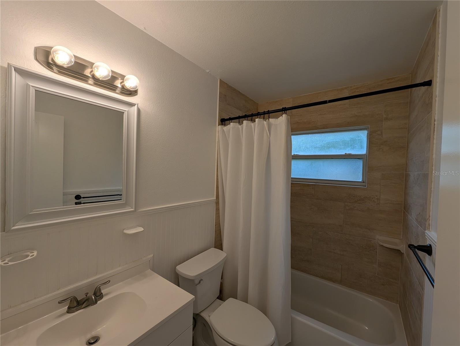 Image 25 of 30 For 342 21st Avenue S