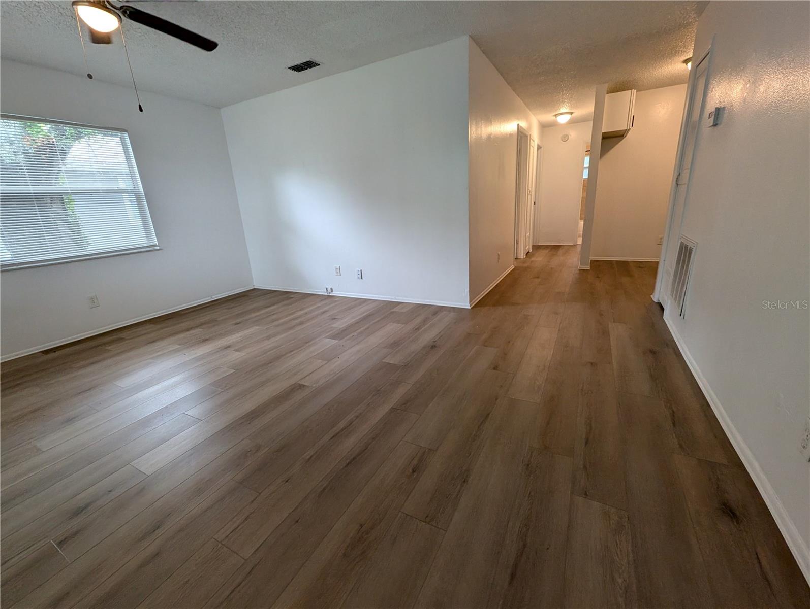 Image 4 of 30 For 342 21st Avenue S