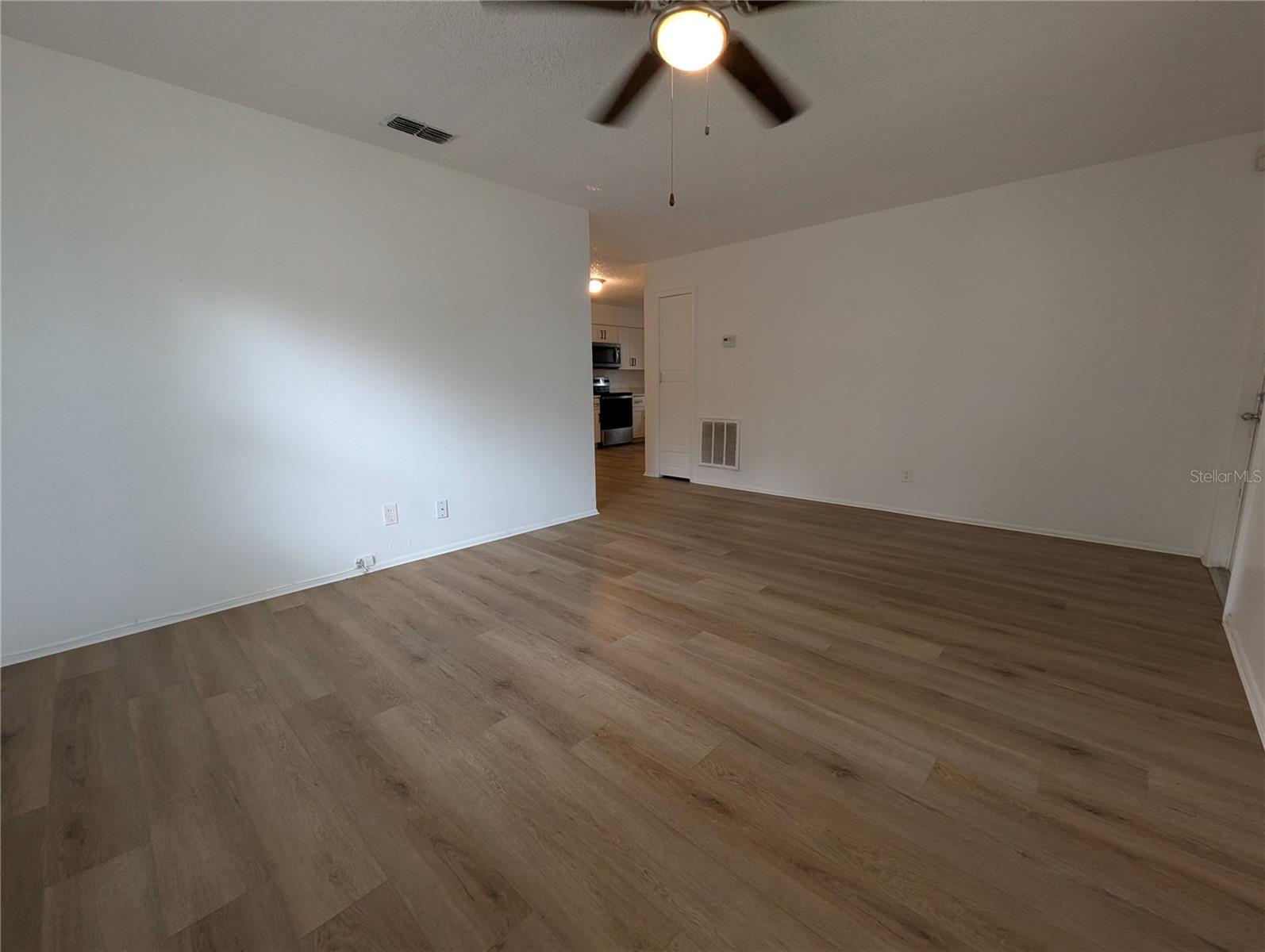 Image 6 of 30 For 342 21st Avenue S