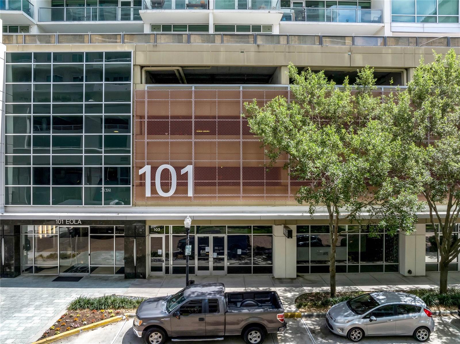 Image 24 of 38 For 101 S Eola Dr  910