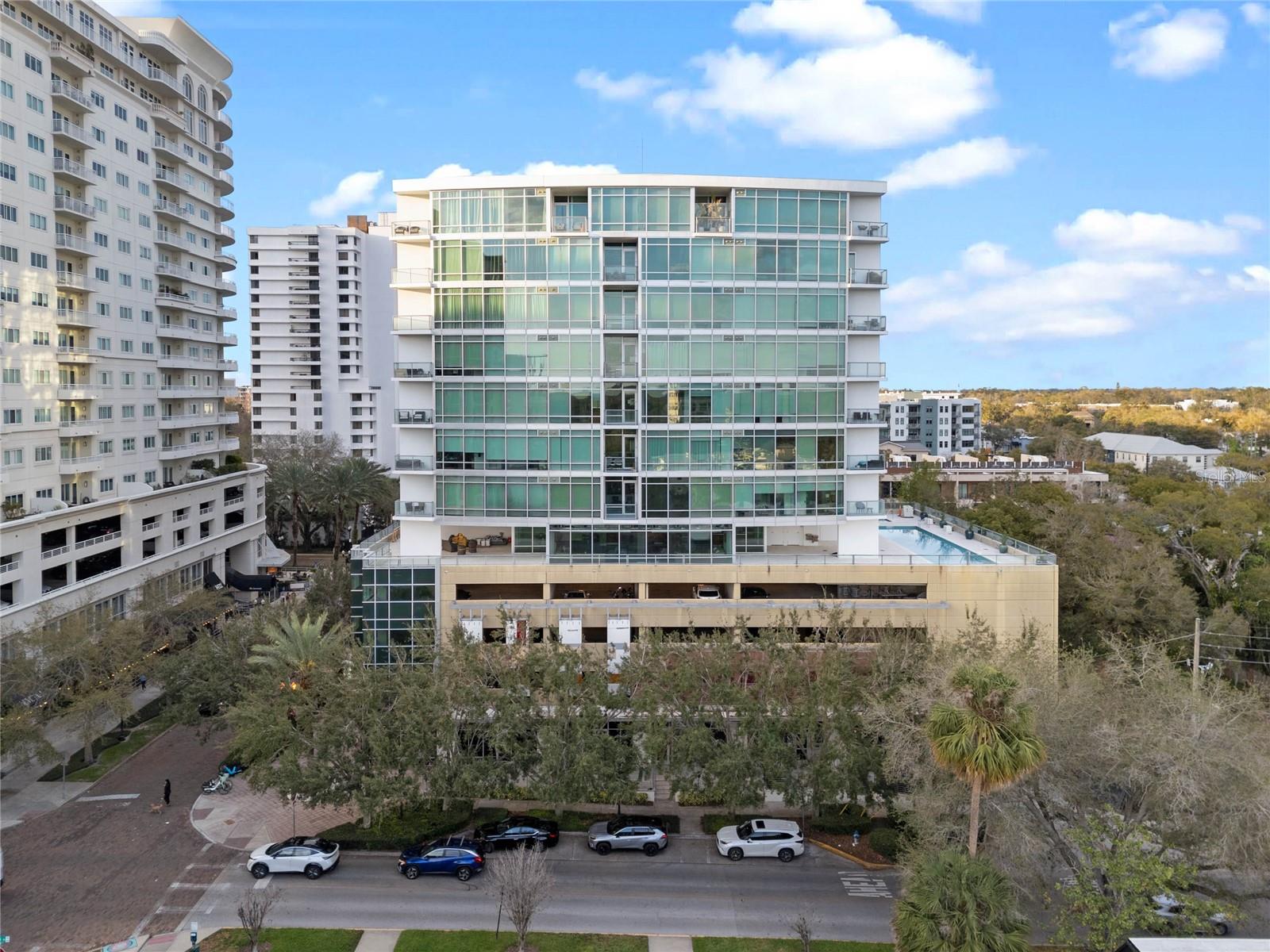 Image 31 of 38 For 101 S Eola Dr  910