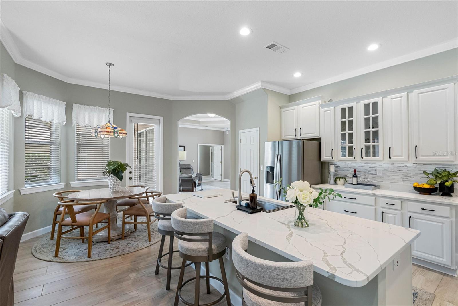 Image 15 of 50 For 6523 Alcester Drive