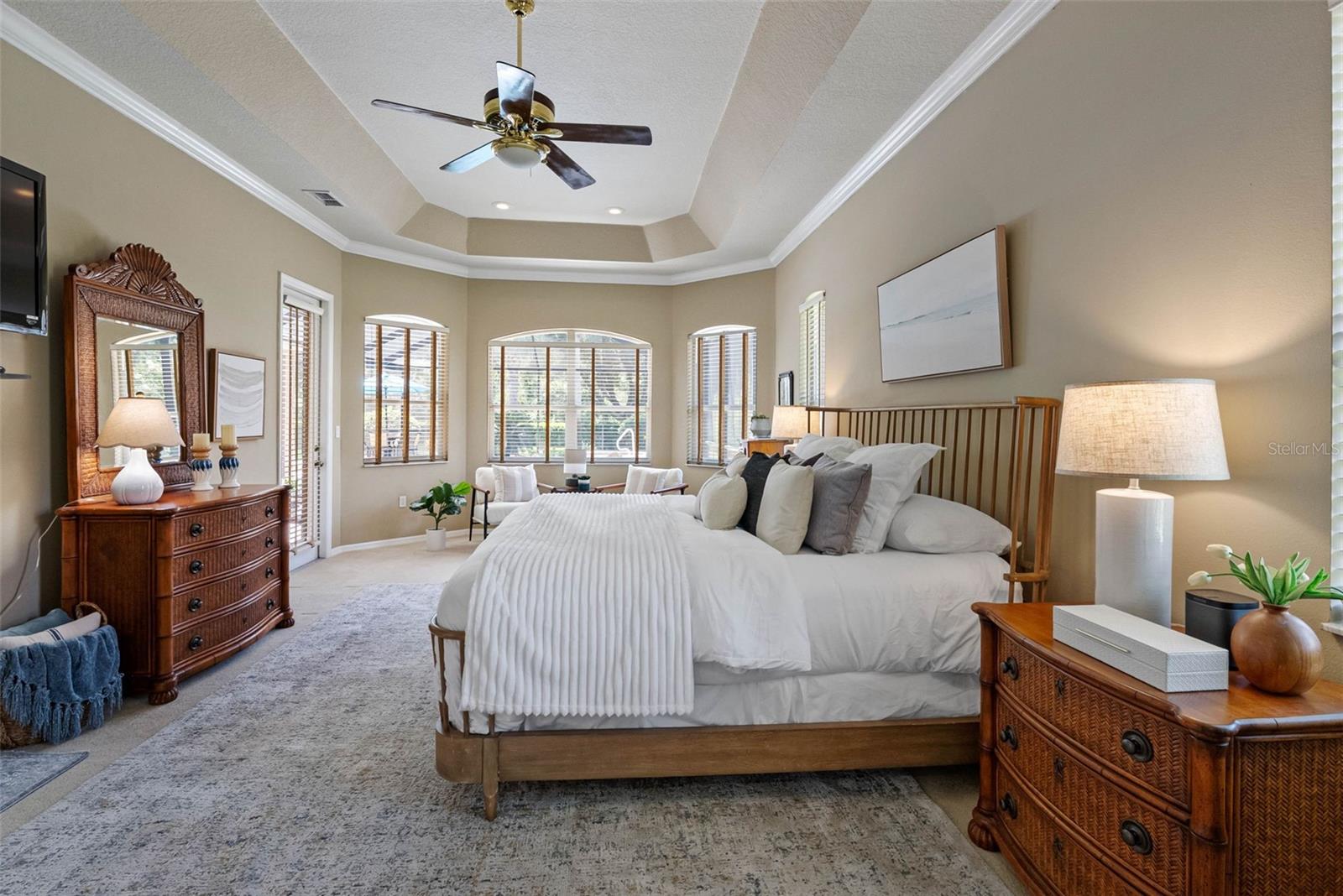 Image 21 of 50 For 6523 Alcester Drive