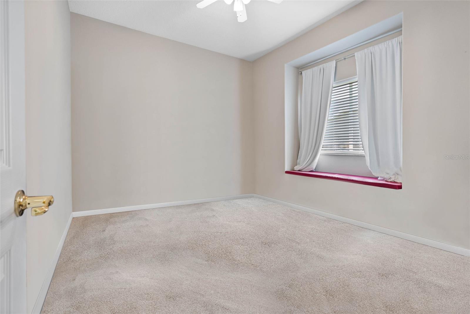 Image 25 of 50 For 6523 Alcester Drive