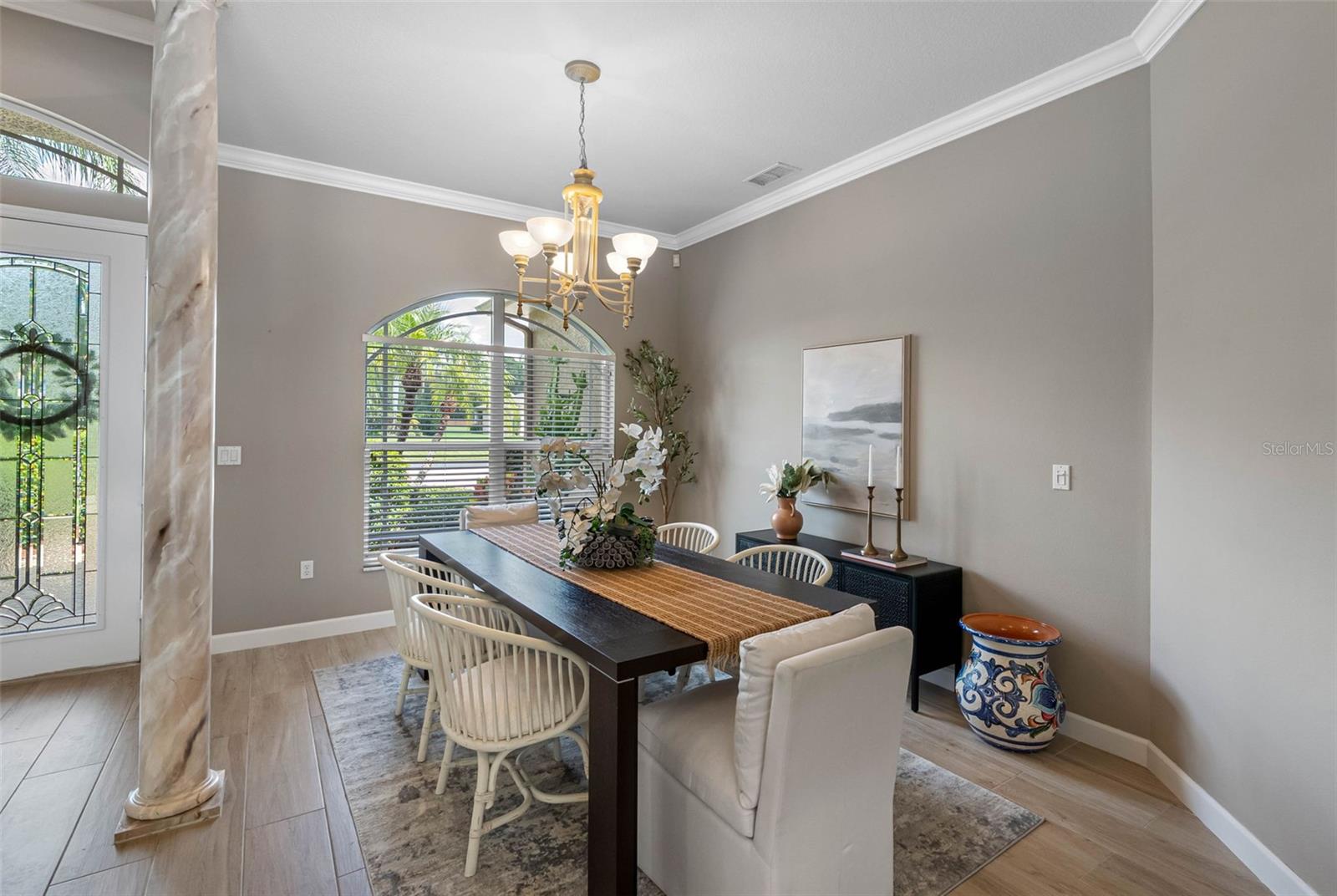 Image 5 of 50 For 6523 Alcester Drive