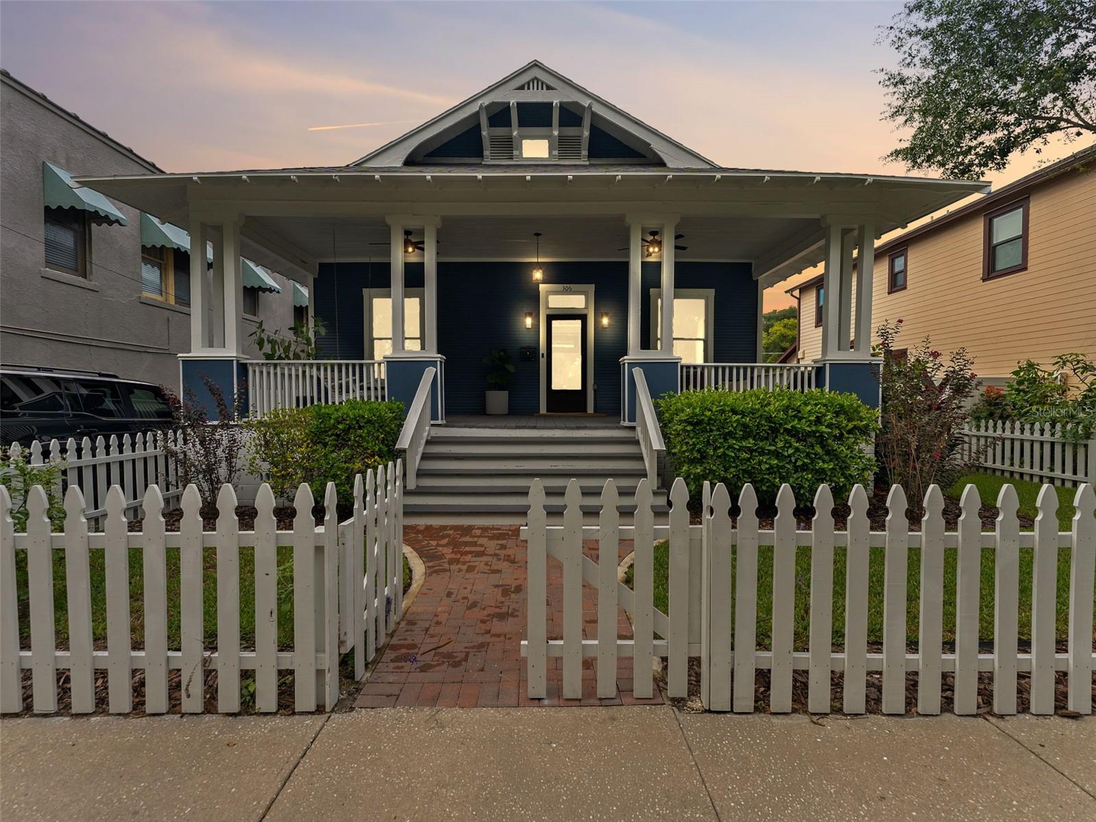 Image 35 of 48 For 306 Ross Avenue
