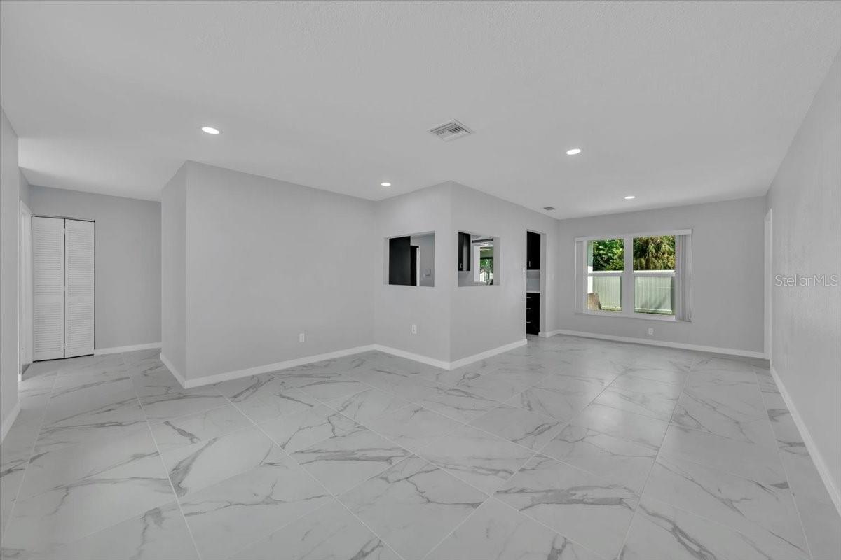 Image 14 of 46 For 5945 64th Terrace North