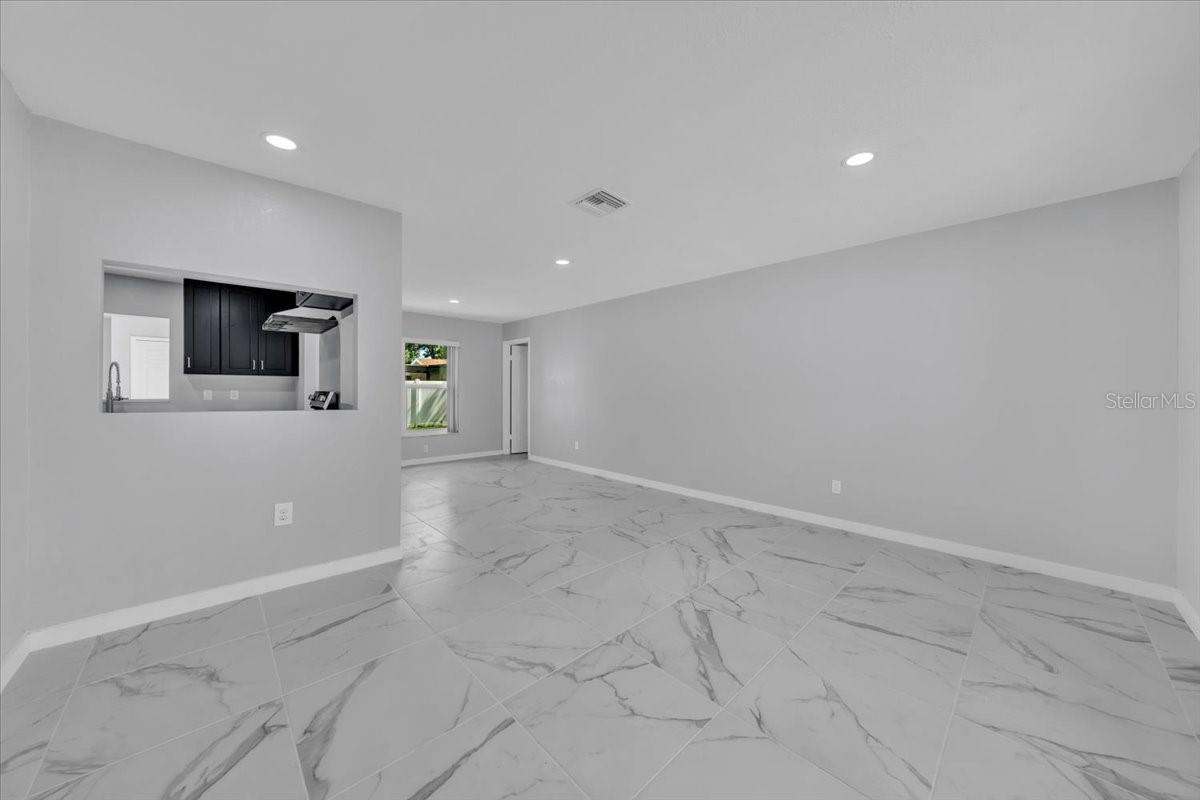 Image 15 of 46 For 5945 64th Terrace North