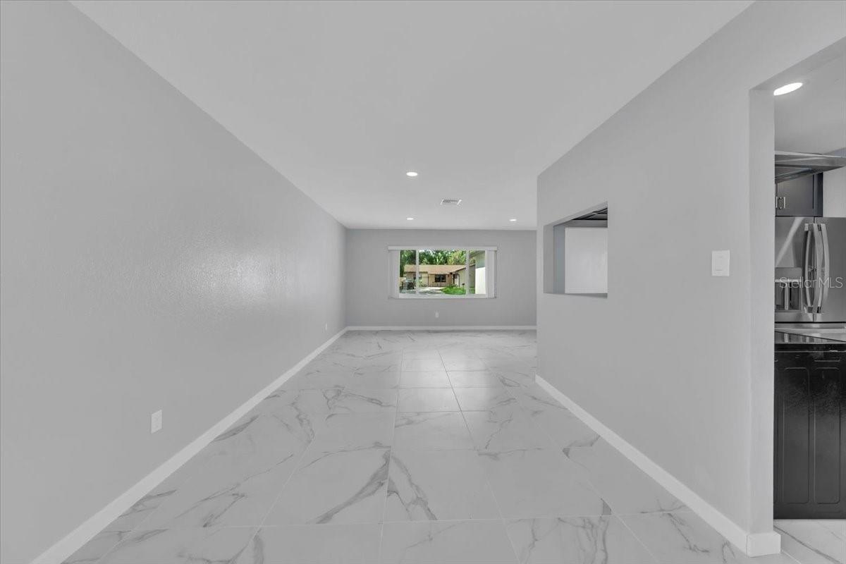 Image 18 of 46 For 5945 64th Terrace North