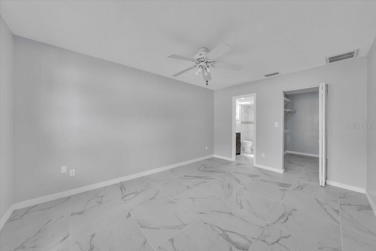 Image 37 of 46 For 5945 64th Terrace North