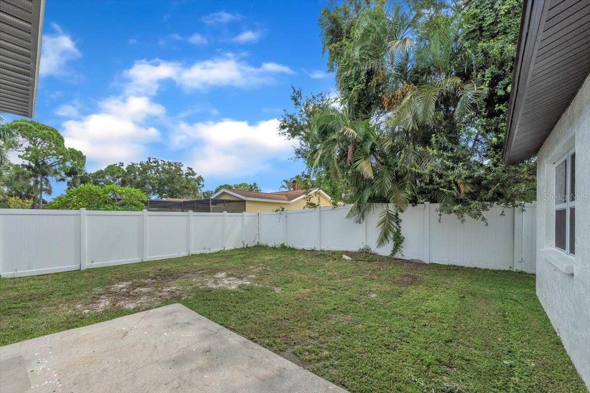 Image 43 of 46 For 5945 64th Terrace North