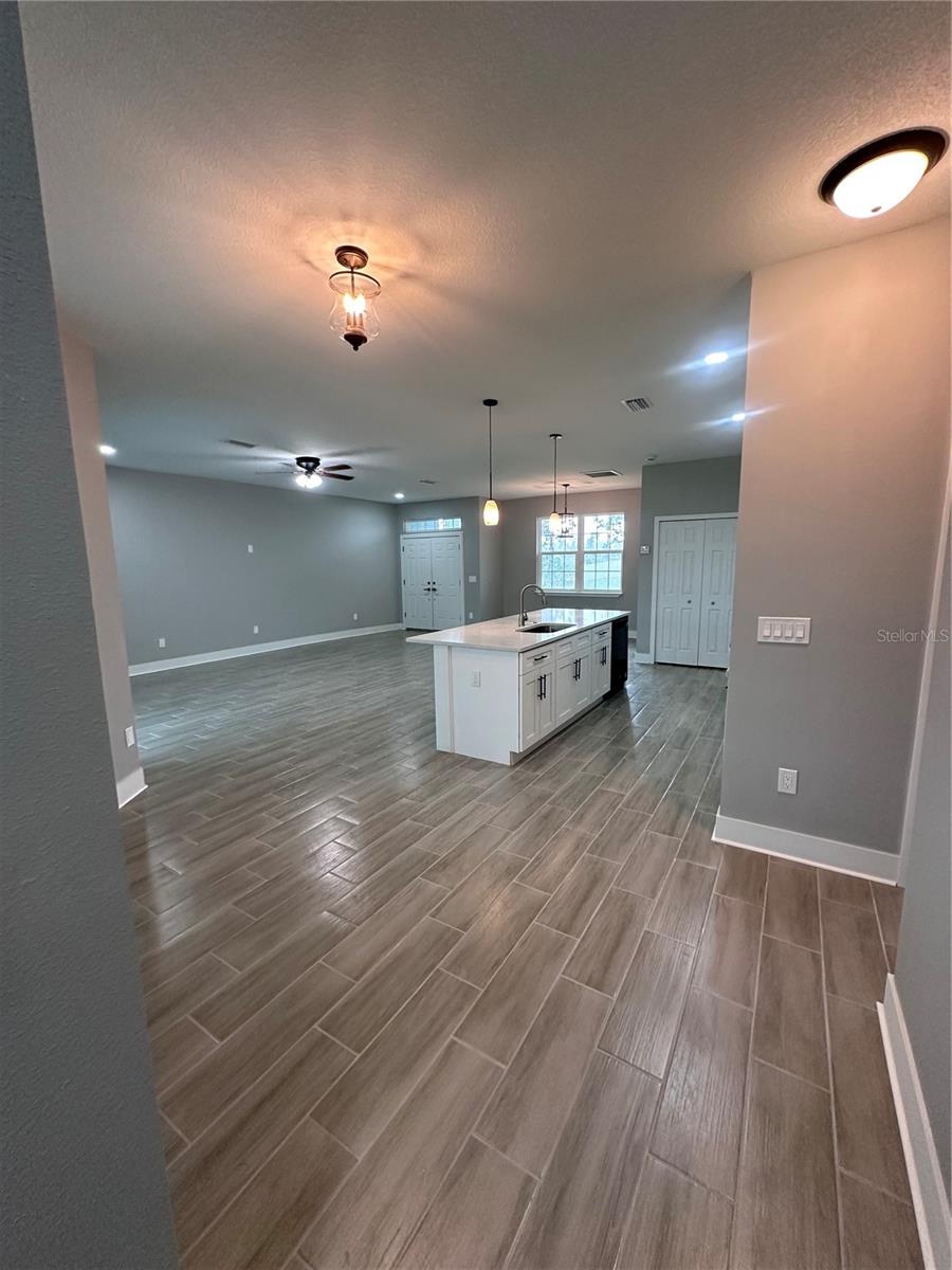 Image 10 of 49 For 13195 Drysdale Avenue