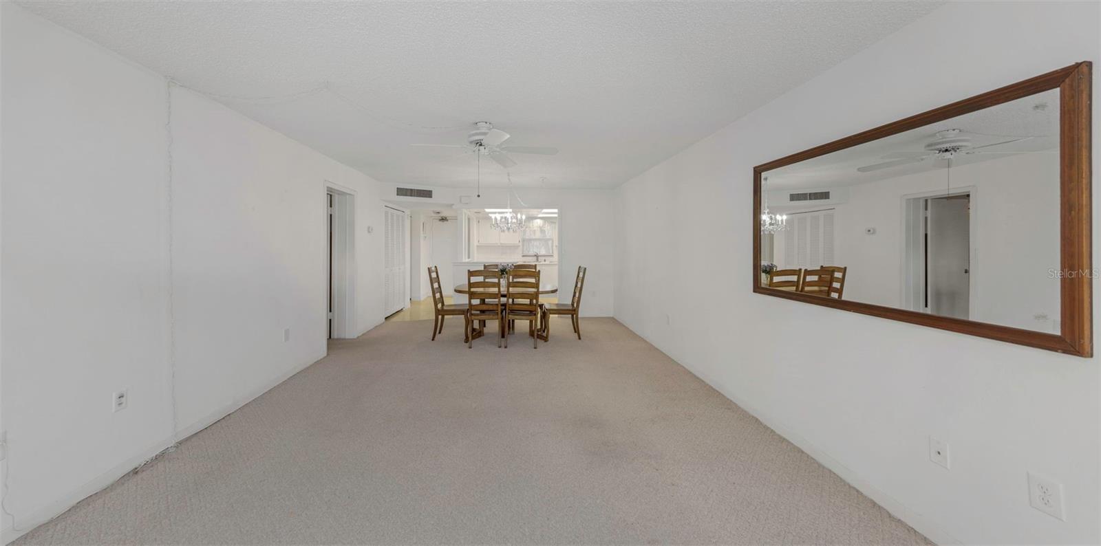 Image 17 of 95 For 4550 Cove Circle 207