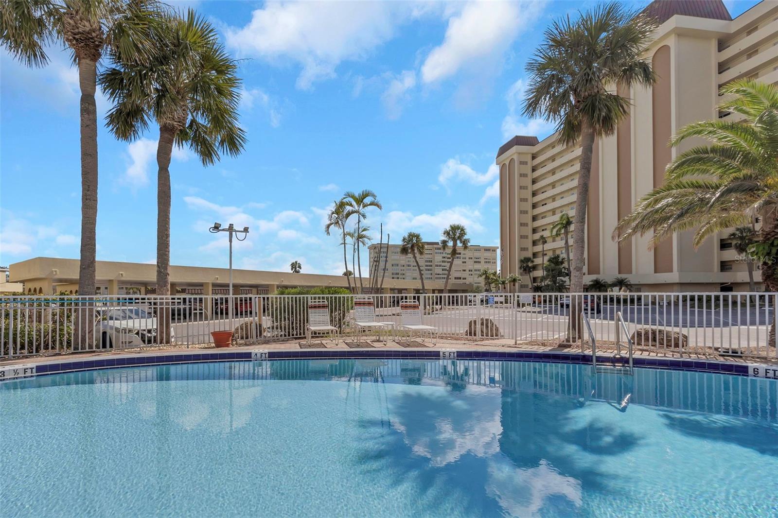 Image 56 of 95 For 4550 Cove Circle 207