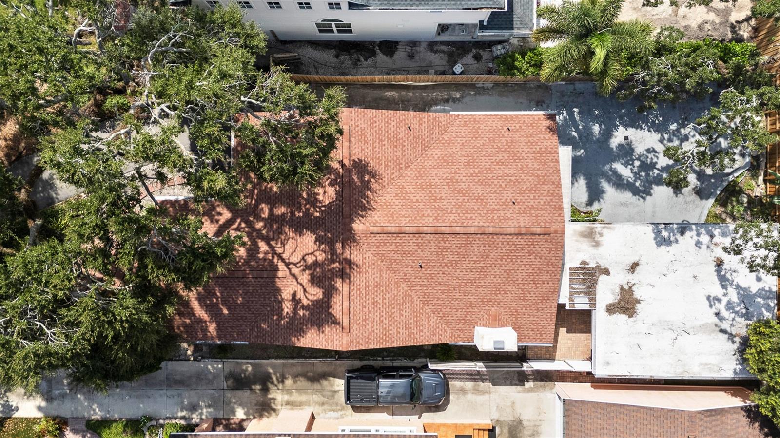Image 39 of 44 For 4411 Estrella St