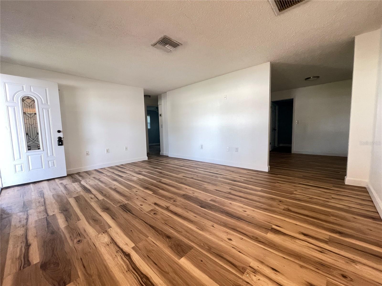 Image 10 of 40 For 8104 Badger Ln