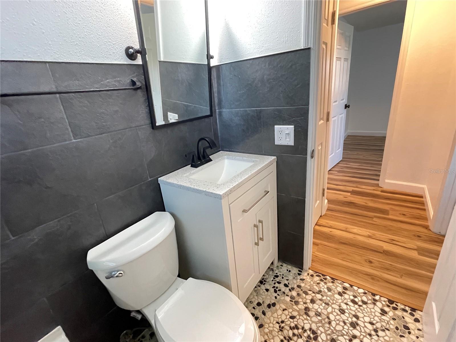 Image 22 of 40 For 8104 Badger Ln