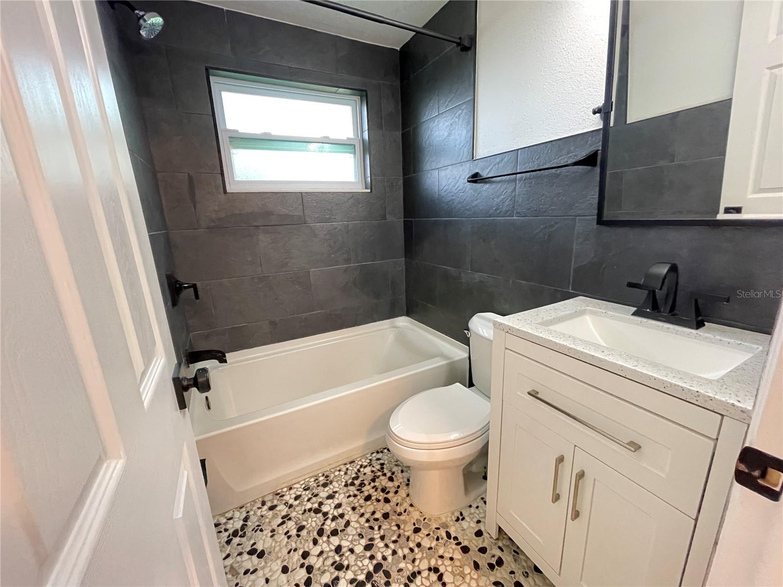Image 23 of 40 For 8104 Badger Ln