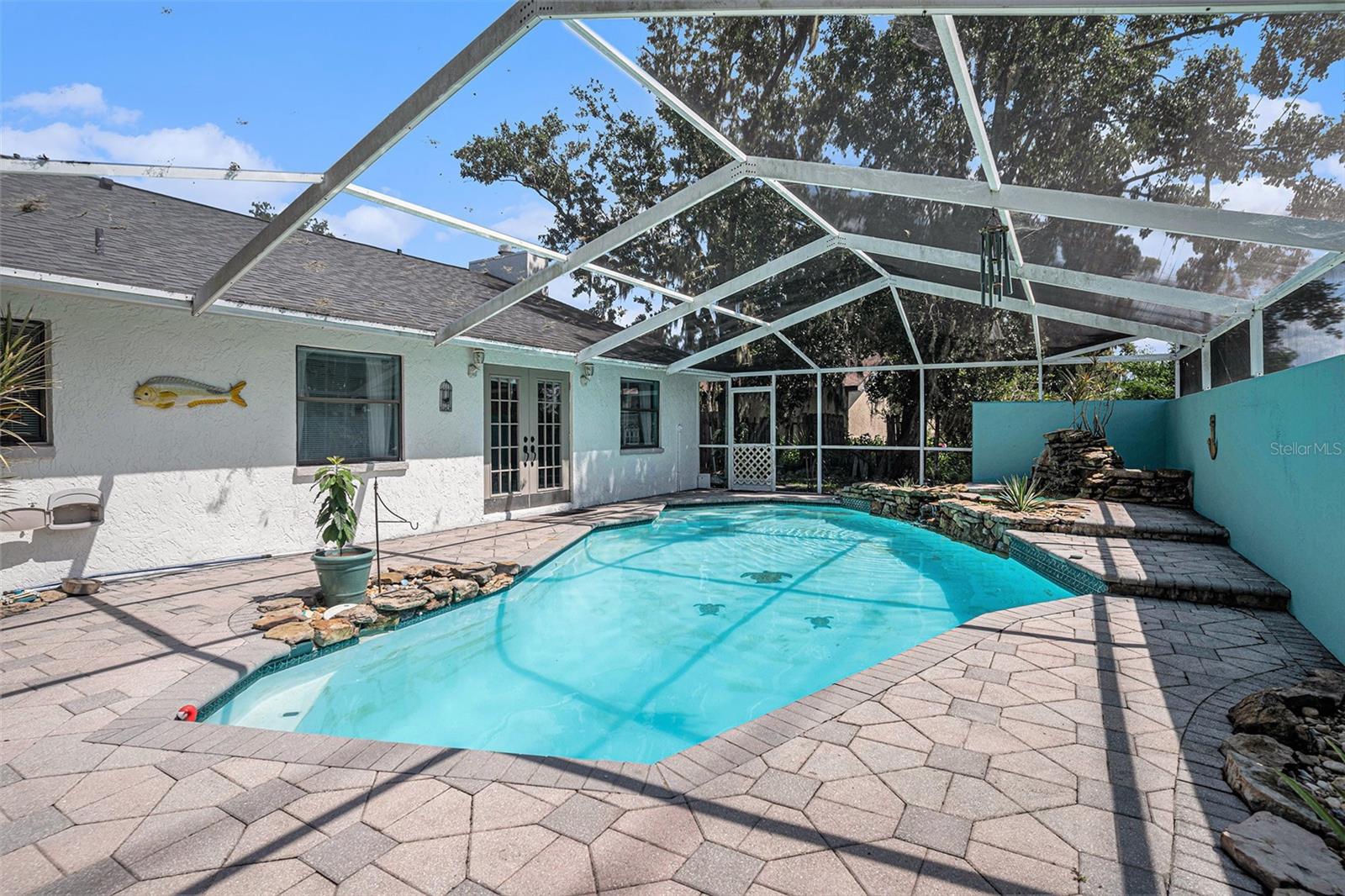 Image 3 of 27 For 1411 Oakwood Lane