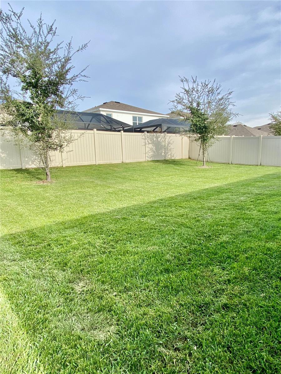 Image 23 of 26 For 1338 Bering Rd