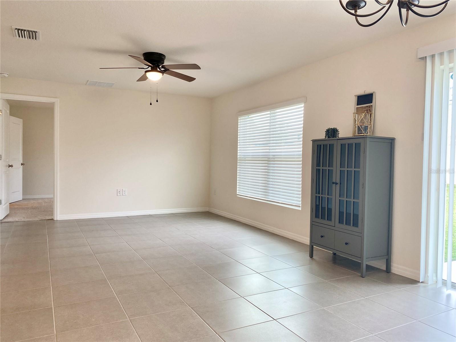 Image 4 of 26 For 1338 Bering Rd