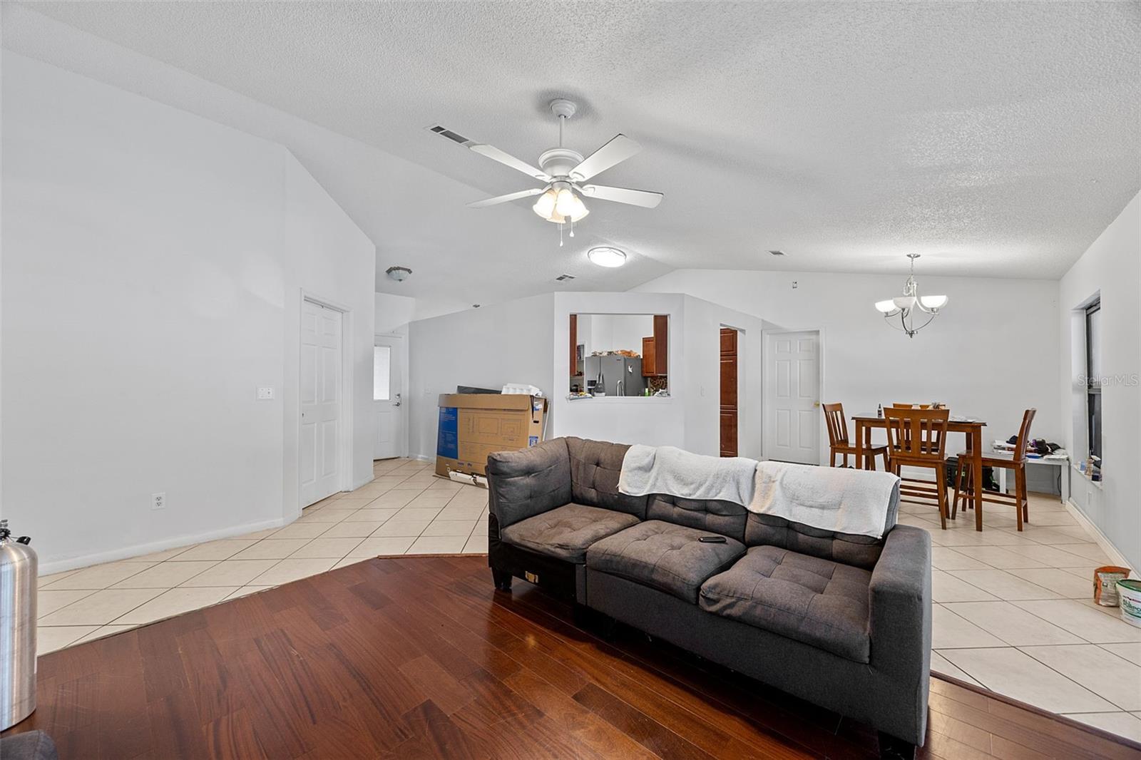 Image 3 of 36 For 5385 Aeolus Way