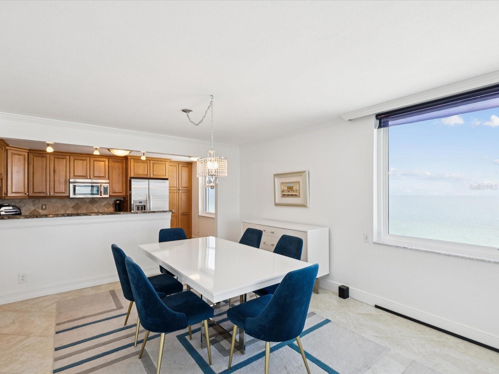 Image 10 of 73 For 1430 Gulf Boulevard 710