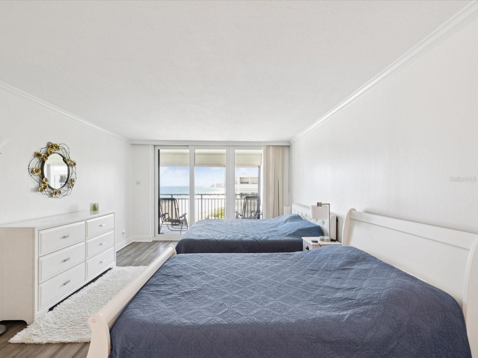 Image 20 of 73 For 1430 Gulf Boulevard 710