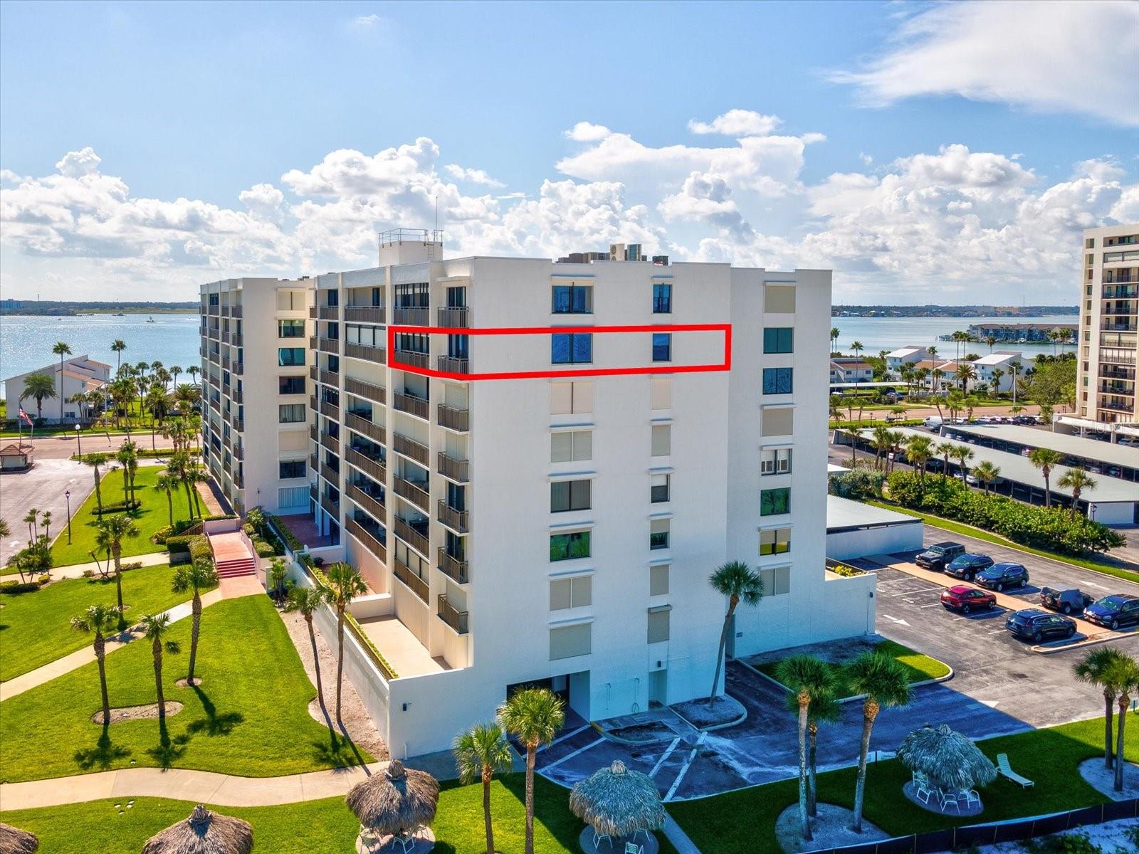 Image 52 of 73 For 1430 Gulf Boulevard 710