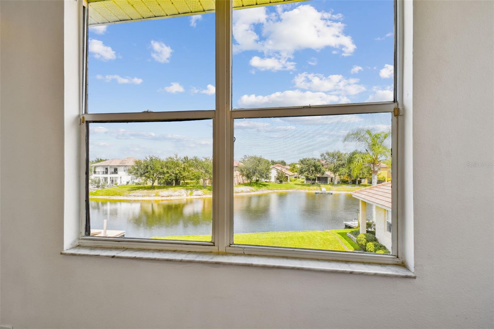 Image 35 of 92 For 18005 Malakai Isle Drive