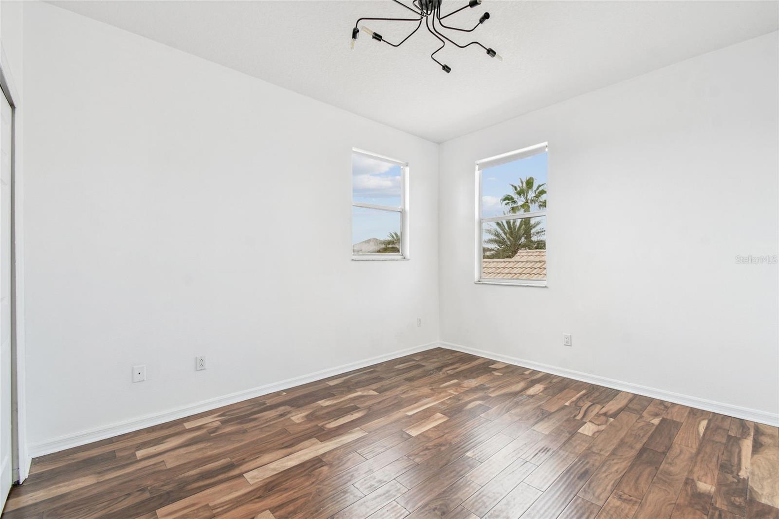 Image 49 of 92 For 18005 Malakai Isle Drive