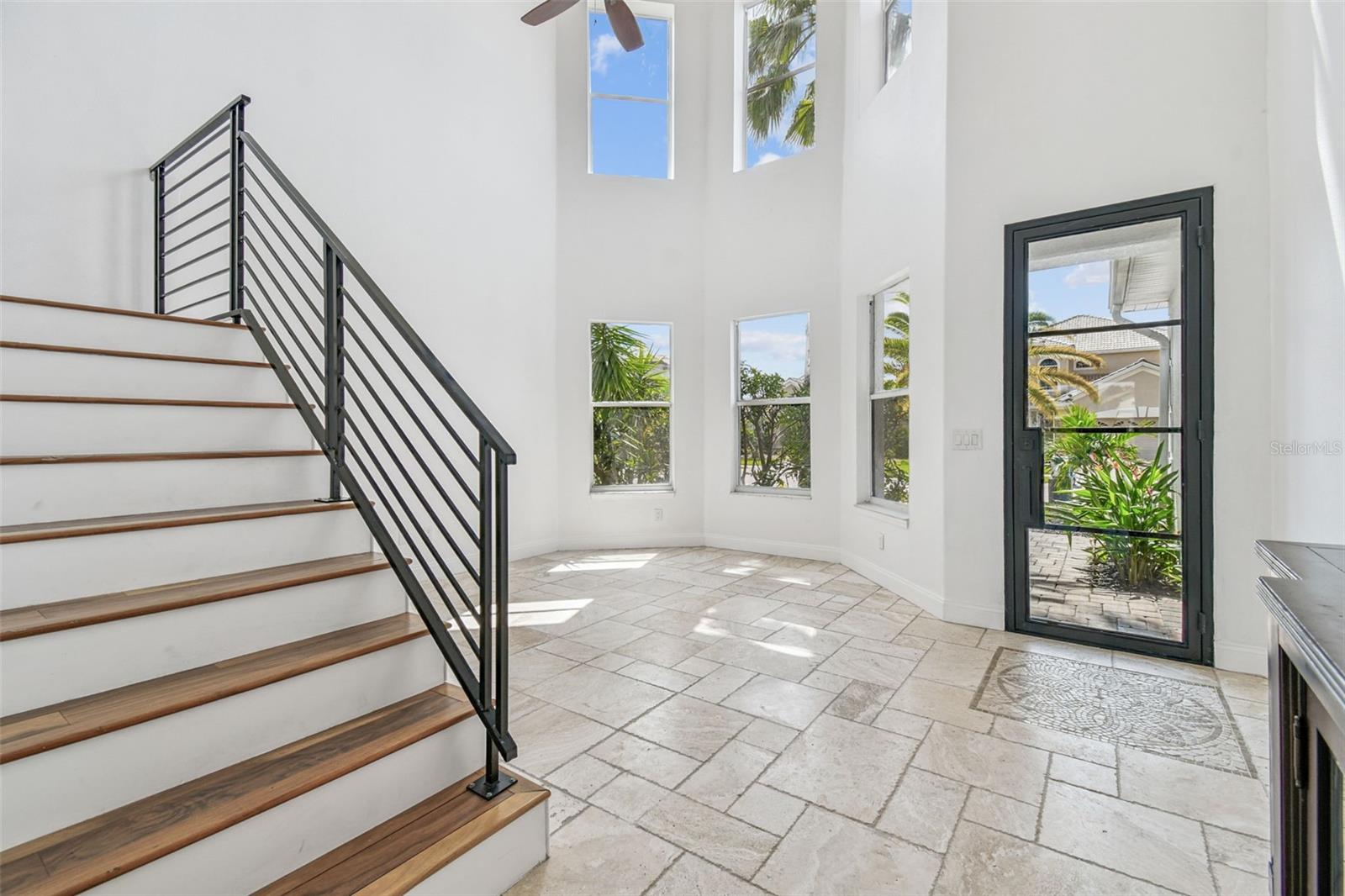 Image 7 of 92 For 18005 Malakai Isle Drive