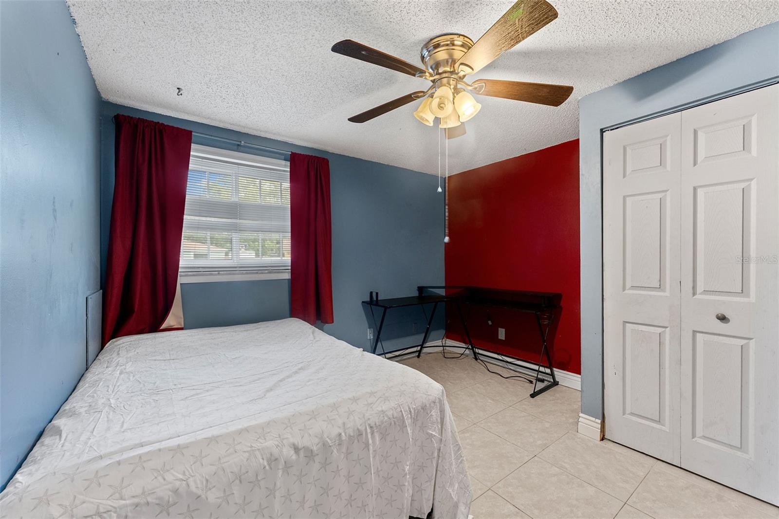 Image 15 of 22 For 8841 Oak Circle
