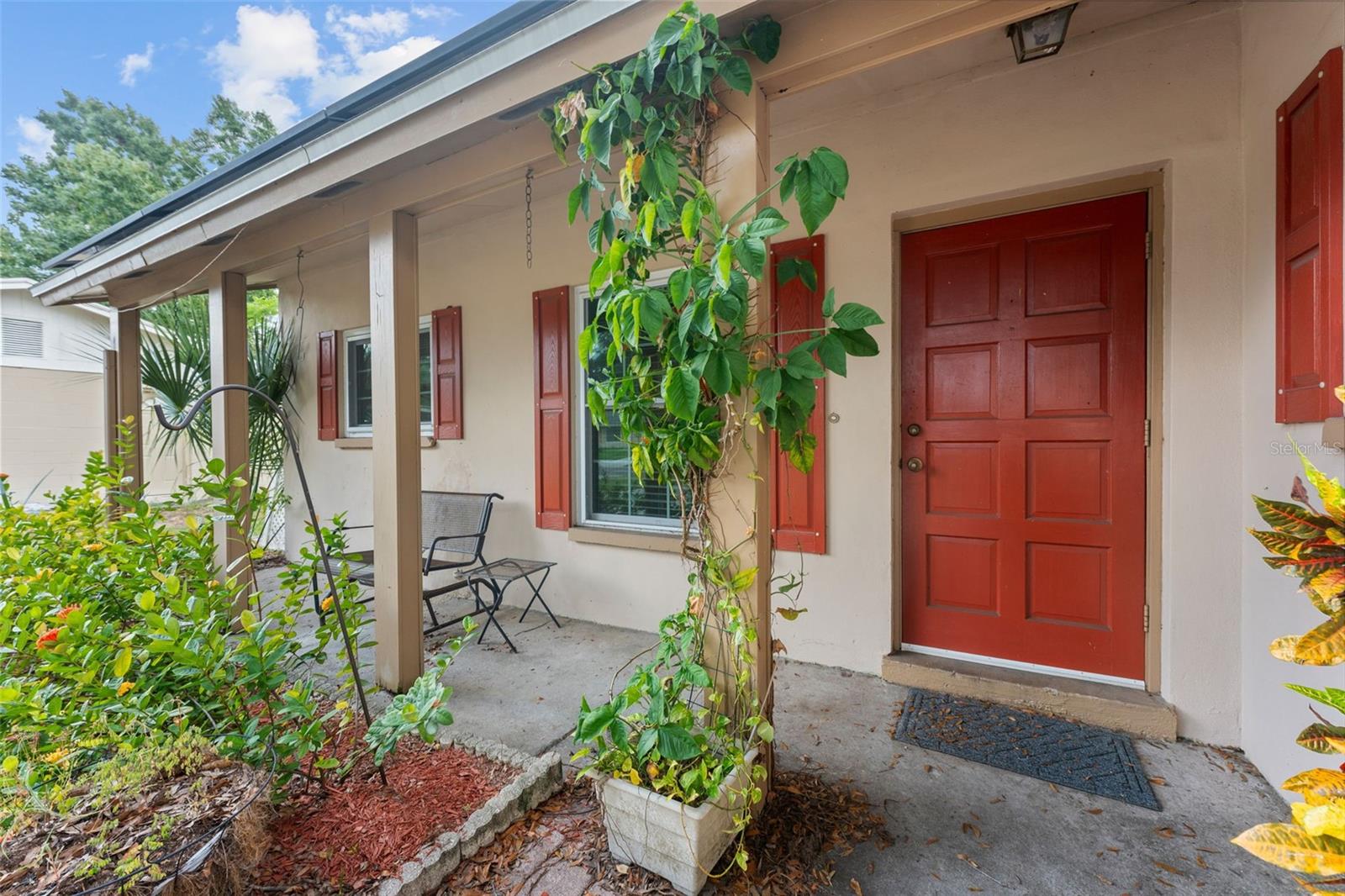 Image 4 of 22 For 8841 Oak Circle