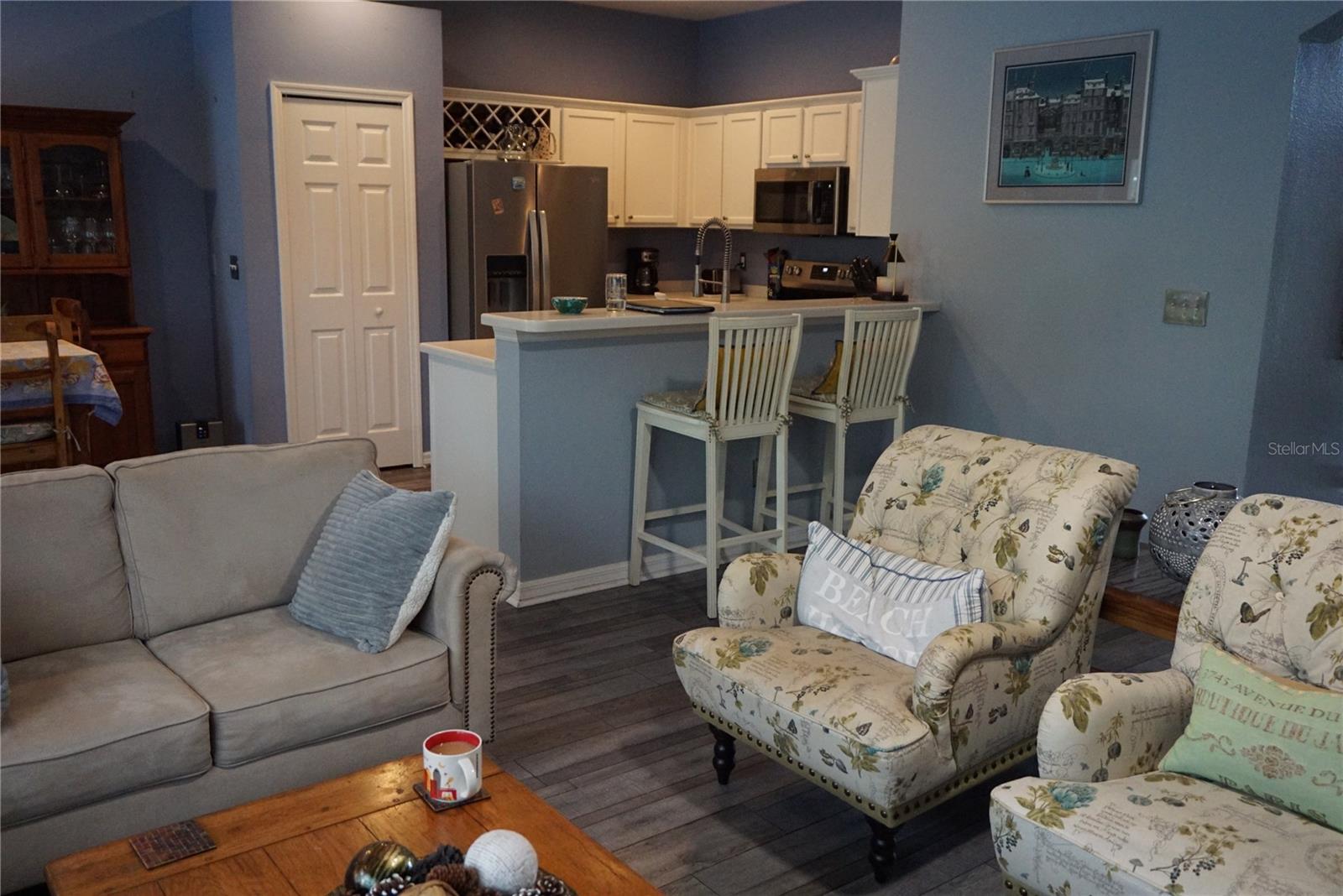 Listing photo id 9 for 23812 Plantation Palms Boulevard
