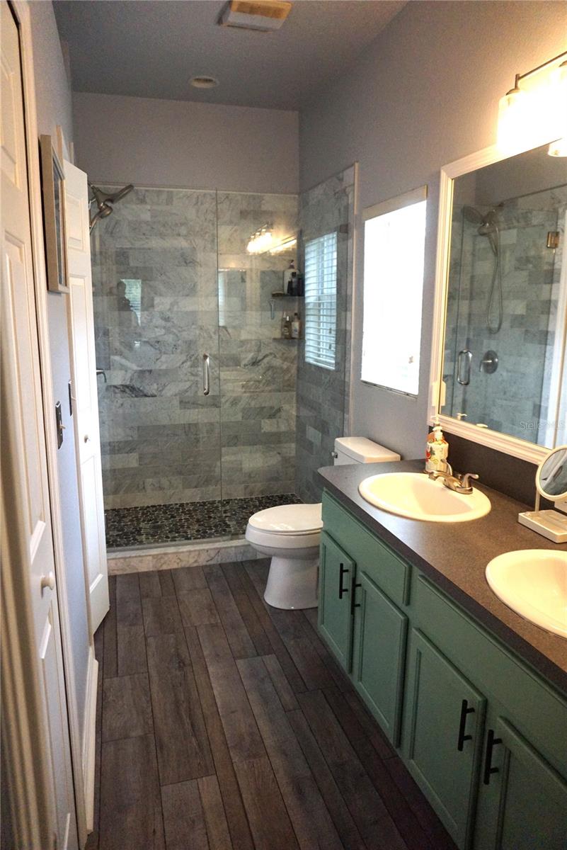 Listing photo id 12 for 23812 Plantation Palms Boulevard