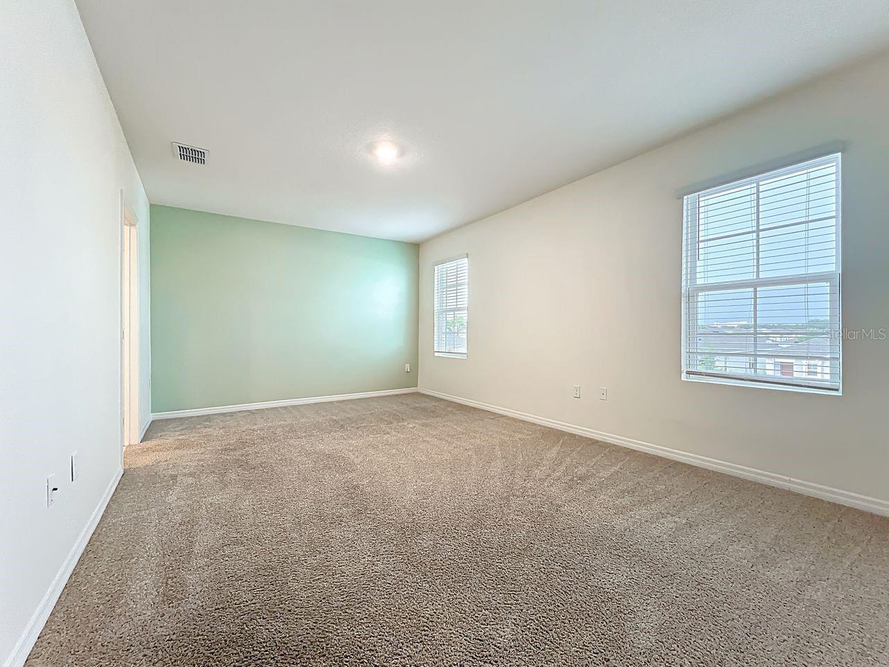 Image 24 of 45 For 1800 Post Oak Drive